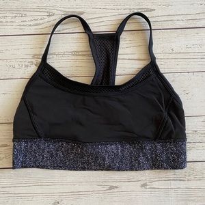 Black lululemon sports bra 6